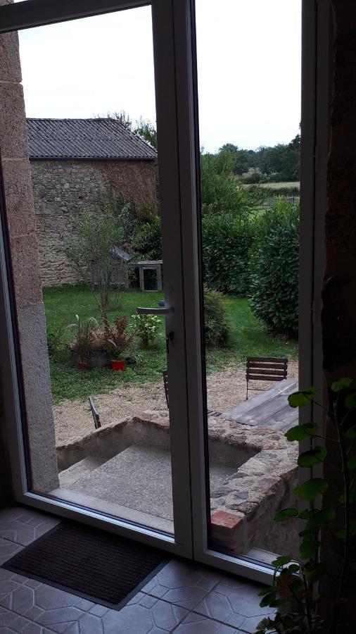 Les Châtelliers-Châteaumur Demeure Du Castel Bed & Breakfast エクステリア 写真